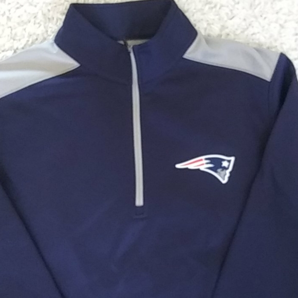 NFL Team Pullover Top. - Picture 5 of 8